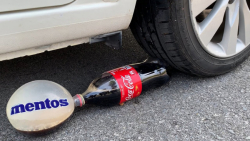 چالش له کردن وسایل کیوت زیر لا...