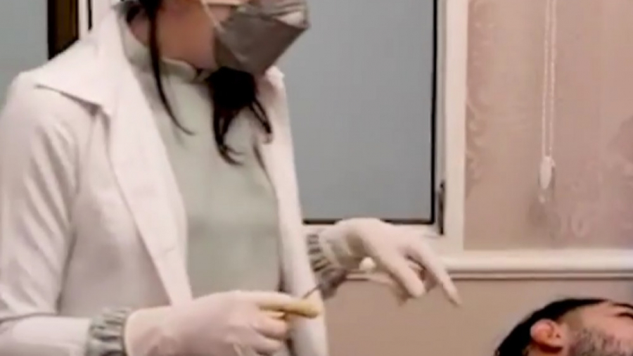 فیلم عمل برداشتن خال دکتر مریم نوکنده