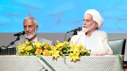 خاطره گویی حجت الاسلام مرادی رزمنده دفاع مقدس در همایش وعاظ در عرصه دفاع مقدس