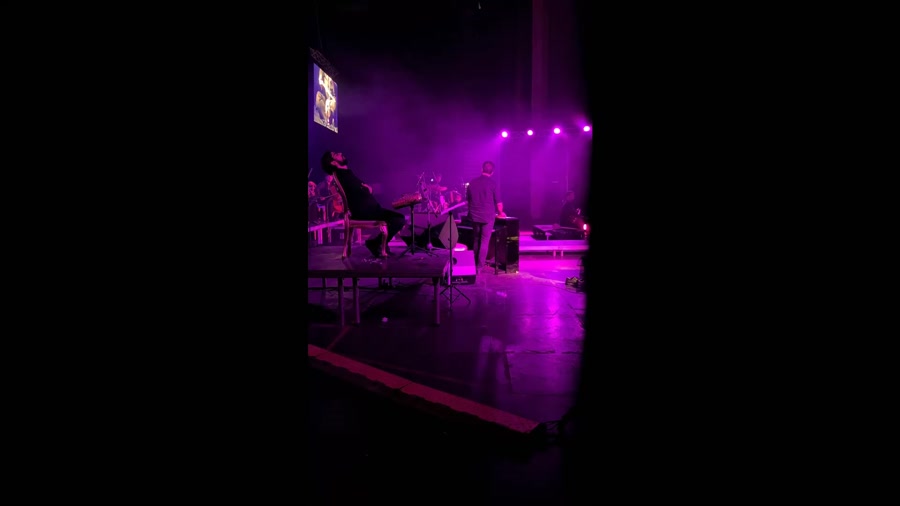 قسمتی از قطعه رنگین کمان و بدا...