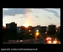 زبانه های سر به فلک کشیده آتش...