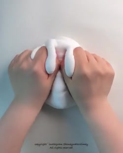 اسلایم خامه ایی کیوت طرح ساعت