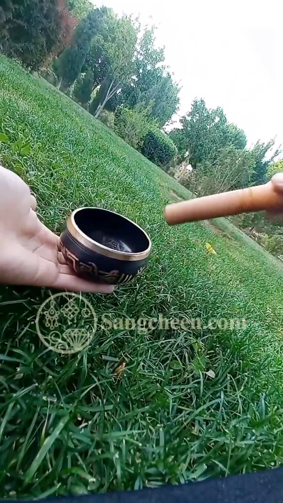 نحوه صحیح نواختن کاسه تبتی