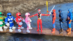 اسباب بازیهای ابر قهرمانان ، ر...