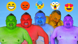 نبرد ابرقهرمانان در دنیای واقع...