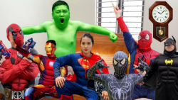 نبرد ابرقهرمانان در دنیای واقع...