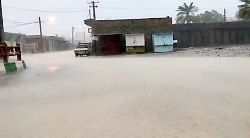 بارش شدید باران در سیستان و بل...