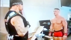 آندرتیکر و جان سینا