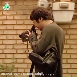 علی صادقی داره فیلم مستند میگی...