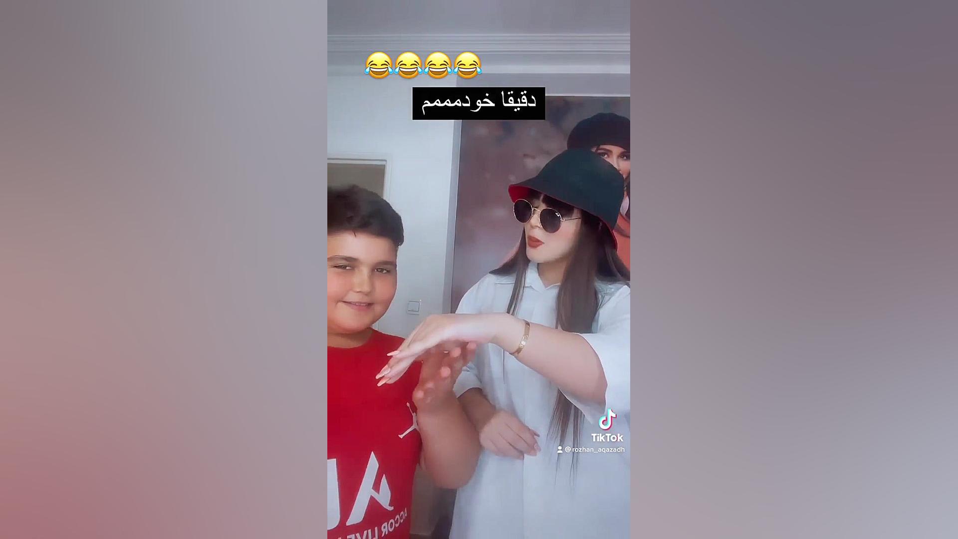کلیپ طنز زهرا اقازاده/ این قسمت معرفي سریال زمان15ثانیه