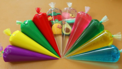 مخلوط اسلایم های شفاف و خامه ا...