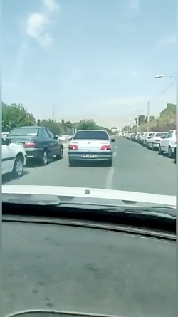 سرقت وحشیانه با تبر در روز روشن سرقت وحشیانه با تبر در روز روشن
