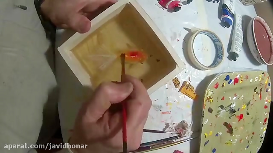 نقاشی ماهی قرمز دم چتری بر روی رزین (هنرسرای جاوید) زمان200ثانیه