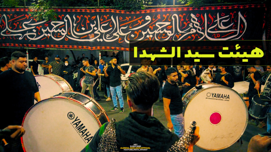 پوستر بزرگ