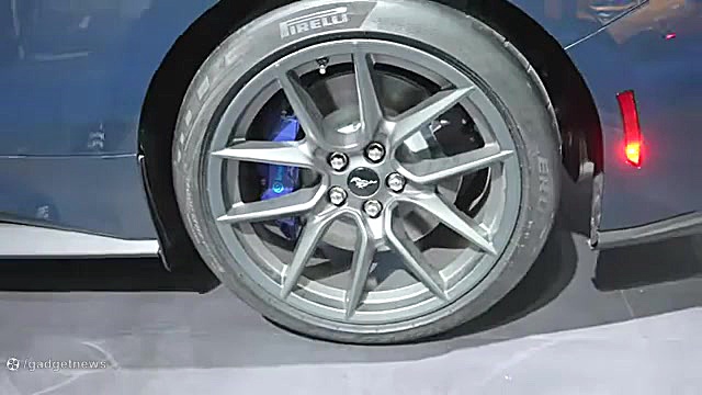 معرفی فورد موستانگ دارک هورس - اسب سیاه تیره مدل 2024 (Ford Mustang Dark Horse) زمان284ثانیه