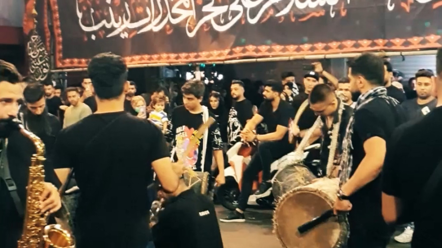 پوستر بزرگ