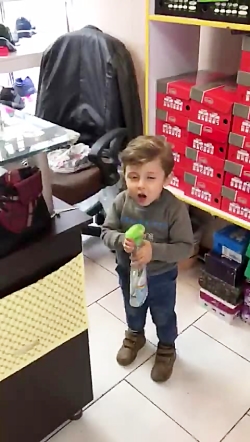 گول زدنه رفیقم توسط پسرم بنیام...