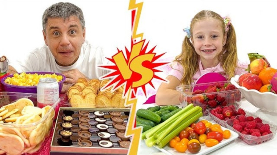 Daddy vs daddy. Настя Дэдди. Nastya vs Daddy in healthy food Challenge. Рисунок для папы. Лайк Настя кто гости.