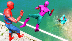 چالش افتادن مرد عنکبوتی در آب و از ارتفاعات زیاد ، مرد عنکبوتی قرمز و صورتی
