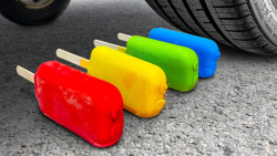 له کردن خمیردندان و بادکنک رنگ...