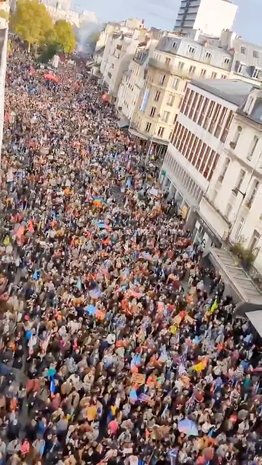 Франция последние. Массовые протесты. Митинги во Франции. Франция люди. Массовые протесты в Европе.