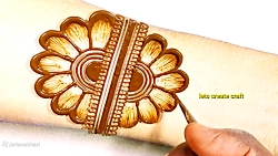 مدل ساده حنا زدن روی دست عروس