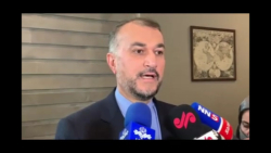وزیر خارجه ایران در ایروان: مخالف حضور بیگانگان در منطقه هستیم وزیر خارجه ایران در ایروان: مخالف حضور بیگانگان در منطقه هستیم