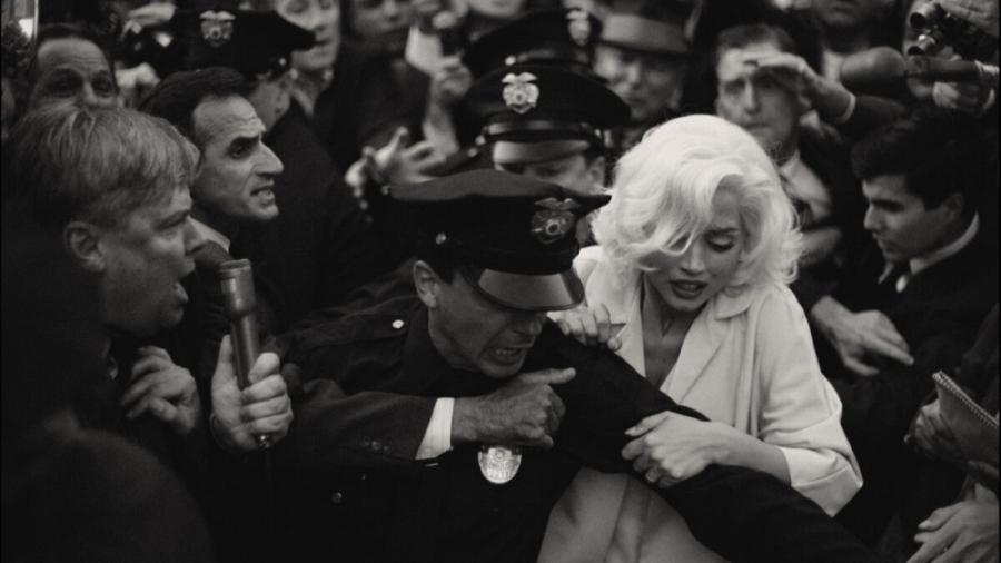 نقد فیلم بلوند (Blonde 2022) ؛ بی‌رحمانه‌ترین بیوگرافی تاریخ سینما زمان40ثانیه