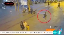 فیلم | لحظه به رگباربستن زائران در شاهچراغ