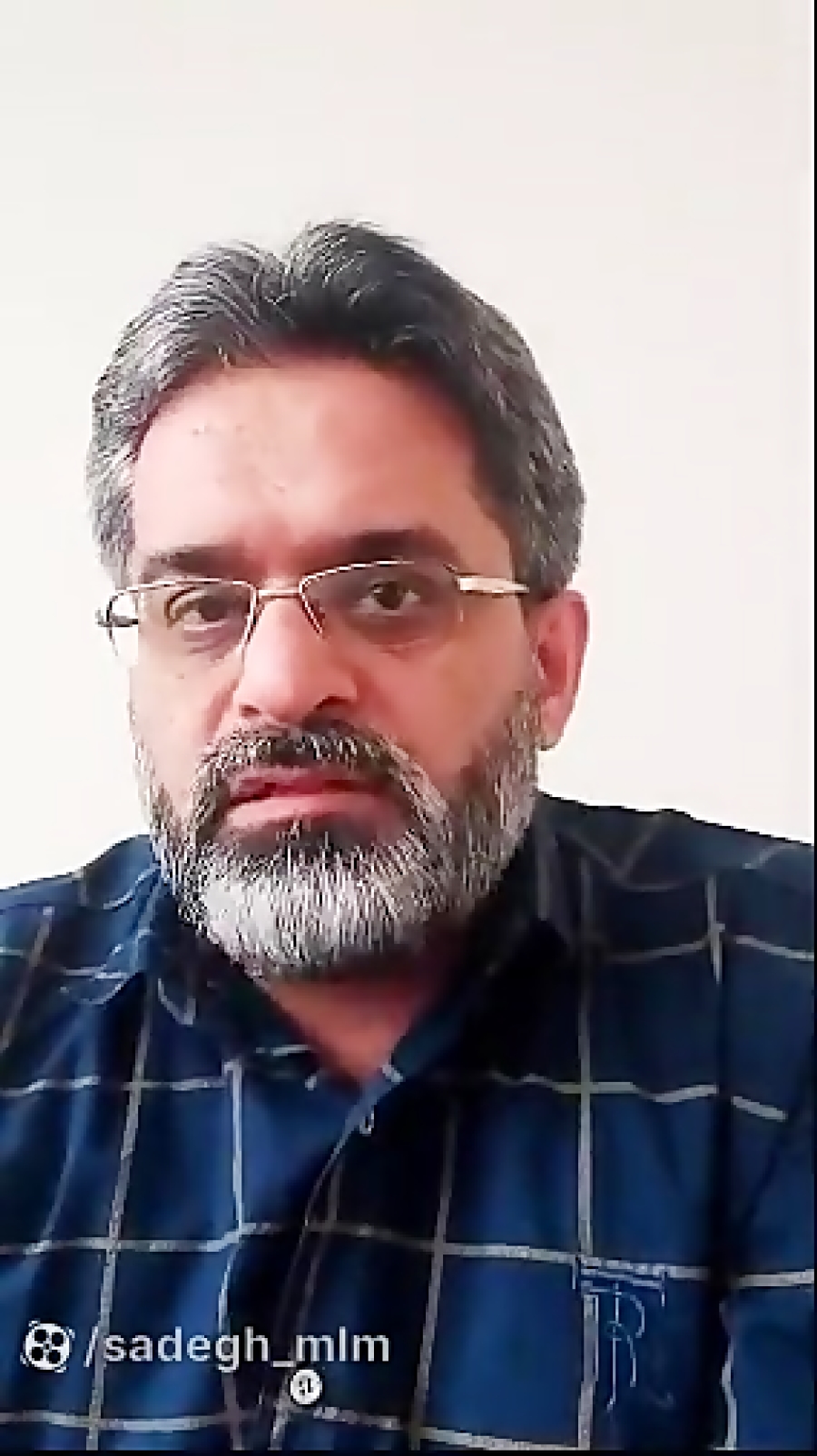 مراقبت تخصصی پوست سر و مو-- تشریح فرم مشاوره قسمت سوم- لیدر خدابخشی