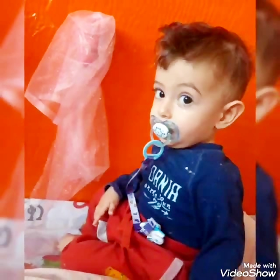 نوپا .شیر خوار