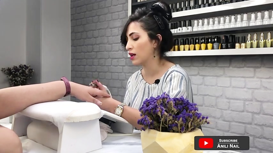 کاشت ناخن ، هرچی که باید یه ناخن کار بدونه