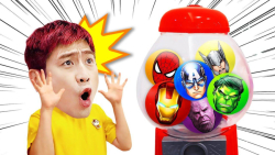 ابرقهرمانان در گردونه جادویی ه...