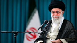 بیانات رهبر انقلاب در دیدار دست اندرکاران کنگره شهدای استان قم بیانات رهبر انقلاب در دیدار دست اندرکاران کنگره شهدای استان قم