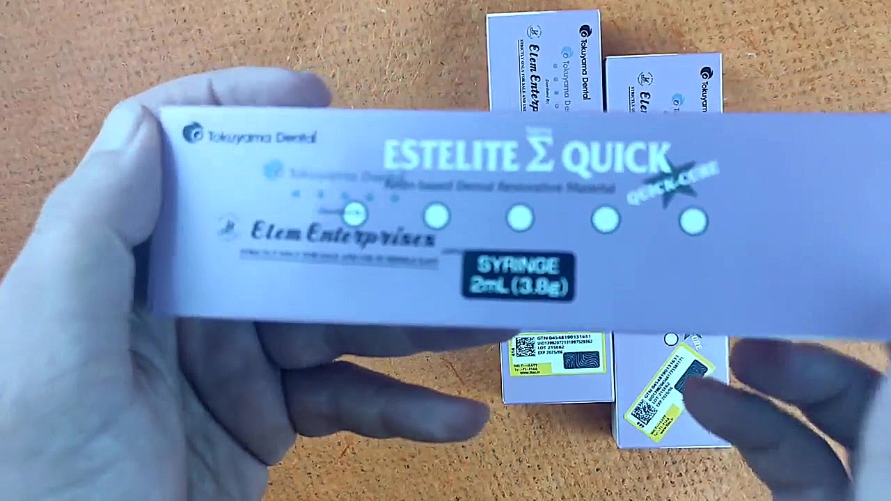 کامپوزیت استلایت توکویاما | Tokuyama Estelite Sigma Quick آتپازیب