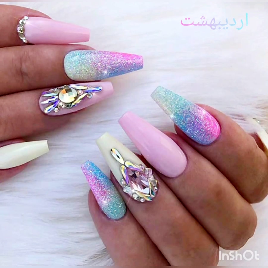 طالع بینی ناخن