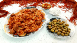 طرز تهیه پاستا فتوچینی با گوشت قلقلی (پاستا آشیانه ای با سس گوجه مخصوص) طرز تهیه پاستا فتوچینی با گوشت قلقلی (پاستا آشیانه ای با سس گوجه مخصوص)