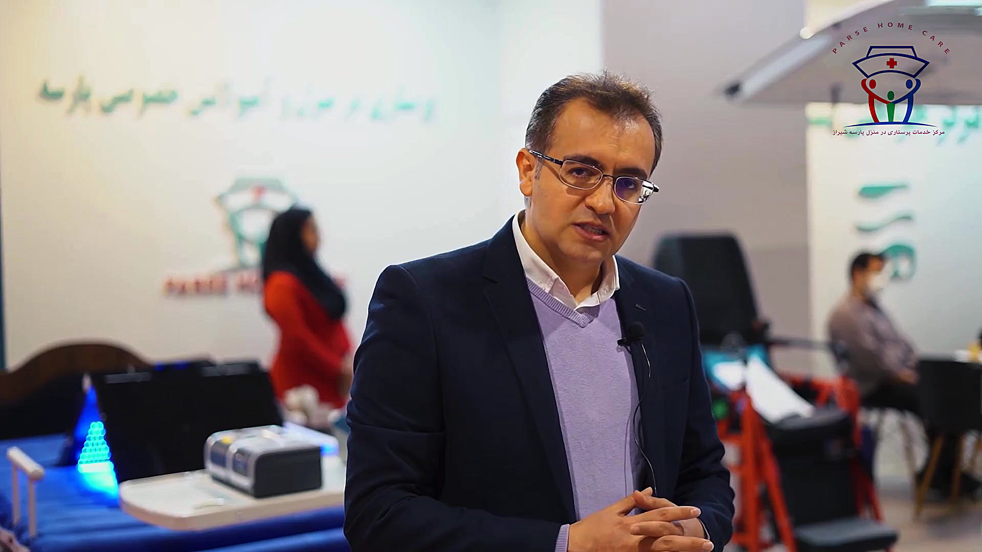 آموزش استفاده از اکسیژن ساز توسط دکتر شیرزادی جاستین بیبر