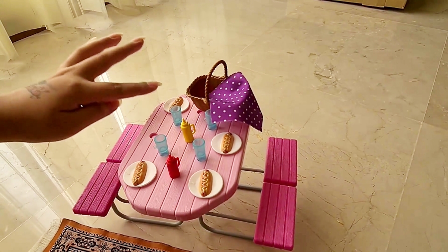 آنباکس ست پیک نیک باربی