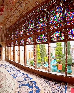 زندگی چیزی نیست-  که لب طاقچه عادت  از یاد من و تو برود...  سهراب سپهری