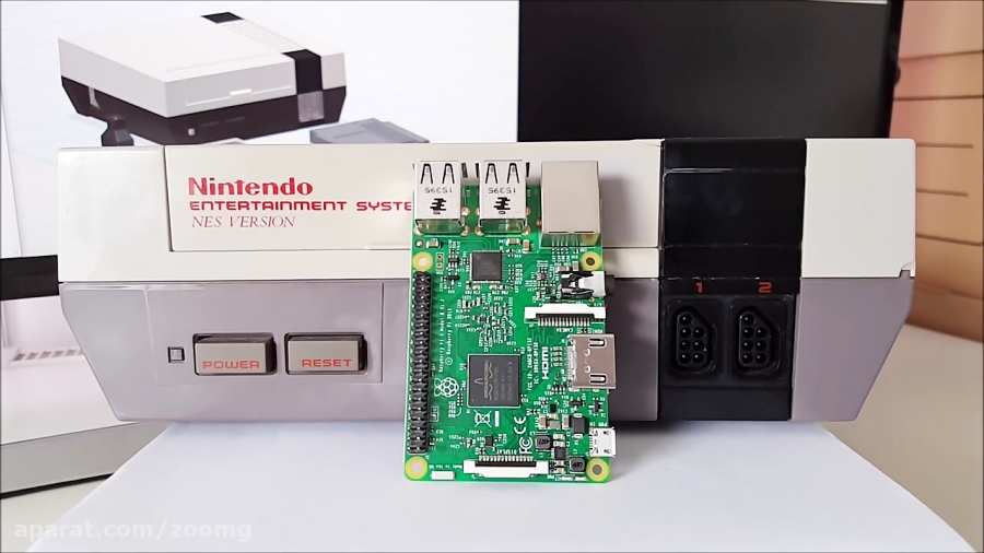 کنسول مینی NES شخصی سازی شده با پشتیبانی کارتریج