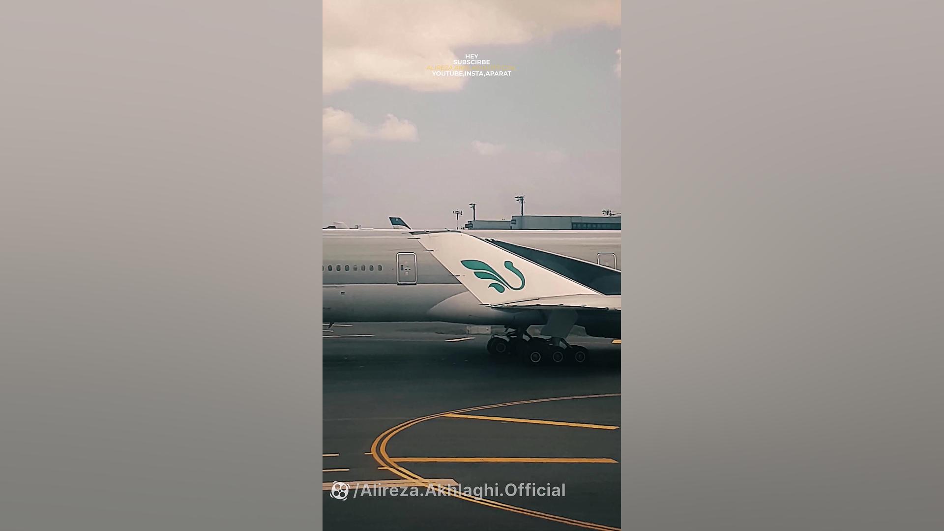 پوستر بزرگ