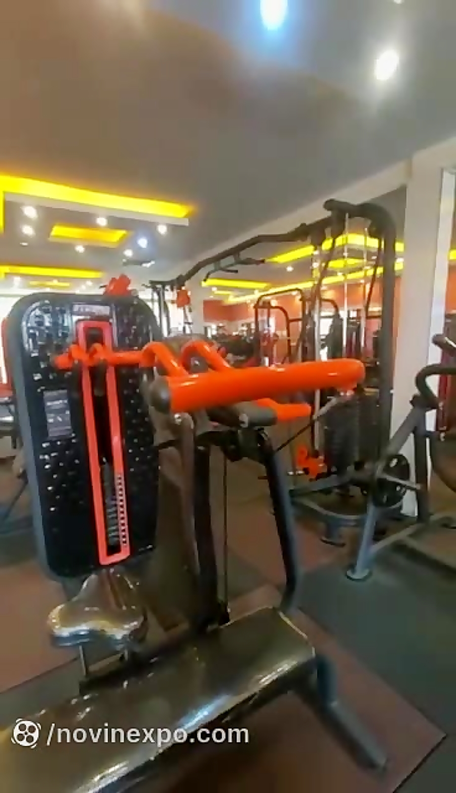 مجموعه ورزشی سرو