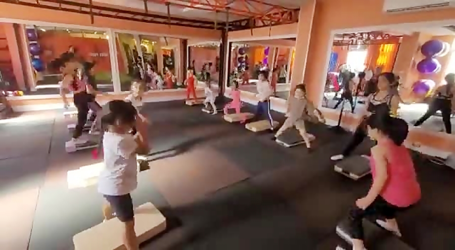 مجموعه ورزشی سرو