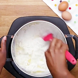 Gender Reveal Cream Puffs