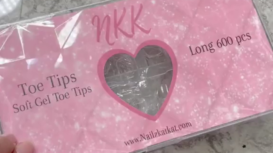 کاشت ناخن. دیزاین ناخن