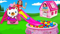 ساشا جدید  بازی با توپ های رنگ...