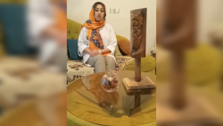 مصاحبه سرکار خانم فرشته علیزاده نارنجی نمایشگاه اویژه مصاحبه سرکار خانم فرشته علیزاده نارنجی نمایشگاه اویژه