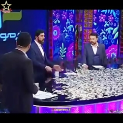 تحلیل طنز آهنگ امشب شب مهتابه توسط محمدرضا علیمردانی در برنامه ی علی ضیا تحلیل طنز آهنگ امشب شب مهتابه توسط محمدرضا علیمردانی در برنامه ی علی ضیا