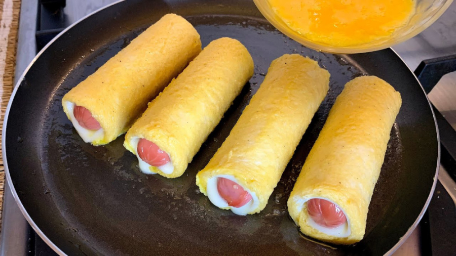 طرز تهیه رولت سوسیس خوشمزه خانگی :: فینگرفودهای خانگی